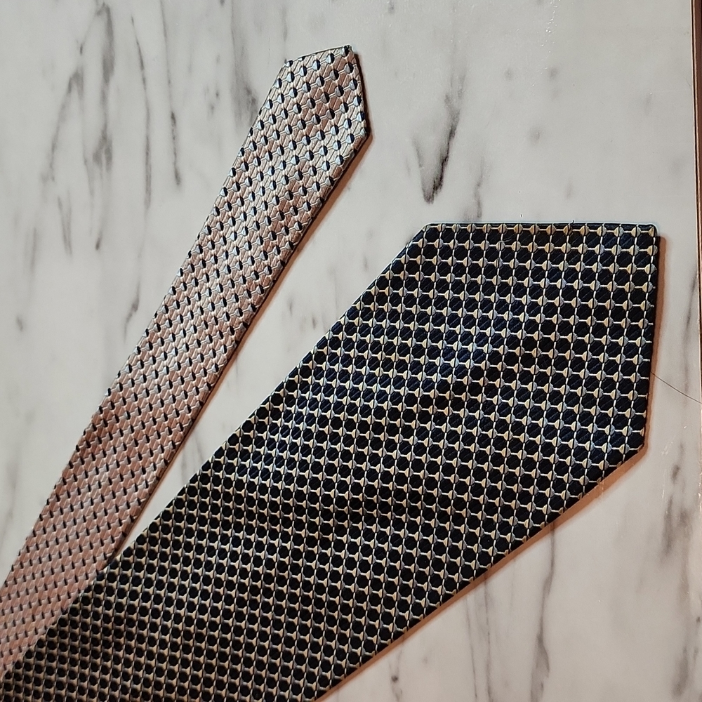 Tommy Hilfiger 100% Silk Men's Tie